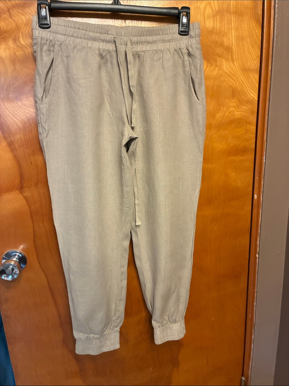CLOTH & STONE. Linen joggers. Size S.  Elastic-Waist Drawstring Joggers.EUC